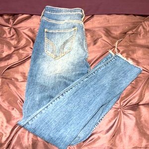 Hollister Jeans Ultra High Rise